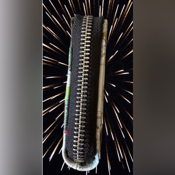 Loungefly Star Wars “Vader I Am Your Fathers Day” Zip Around Wallet NWT - Picture 6 of 15